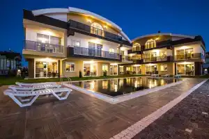Lara Beach Homes, Лара