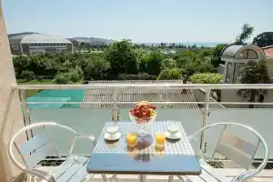 Villa Kovacevic, Бар
