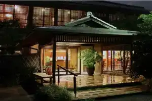 Ryokan Akebono, Сага