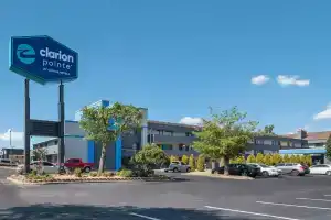 Clarion Pointe Okc Airport, Оклахома-Сити