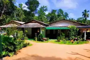 Lal HomeStay, Сигирия