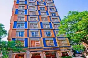 The Hotel Nova, Мандалай