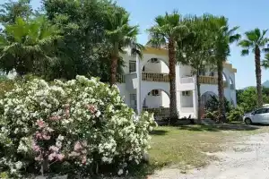 Мини-отель «Paradise», Кирения