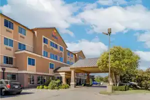 Comfort Suites Waco North - Near University Area, Уэйко