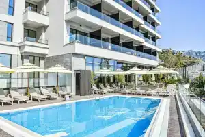 Отель «Katamare», Будва