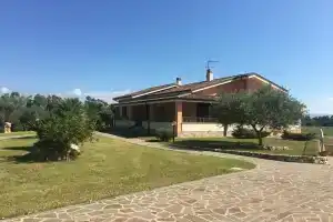 B&b Albarosa, Фертилия