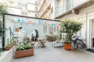 Отель «Tomato Backpackers», Турин