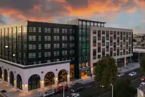 Kissel Uptown Oakland, in the Unbound Collection by Hyatt, Окленд