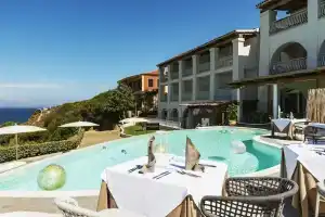 Hotel «Moresco», Санта-Тереза-Галлура