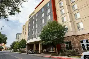 SpringHill Suites by Marriott San Antonio Alamo Plaza/Convention Center, Сан-Антонио