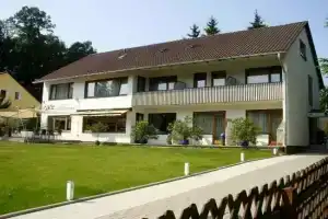 Hotel Waldsegler Garni, Бад-Закса