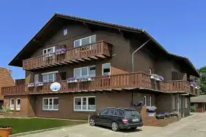 Haus Hafenromantik, Нойхарлингерзиль