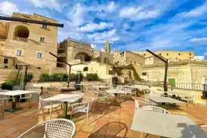 Quarry Resort, Матера