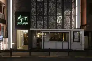 Alfit Hotel & Bar Akasaka, Кавасаки
