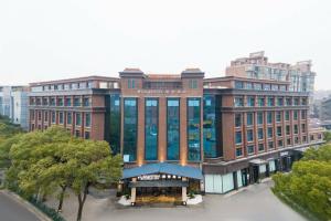 Country Inn & Suites by Radisson, Шанхай
