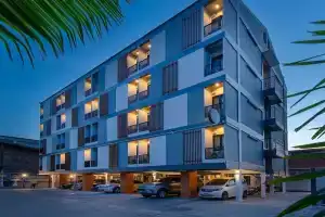 Plaai Play Hotel, Районг