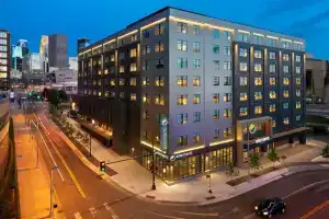 Element Minneapolis Downtown, Миннеаполис