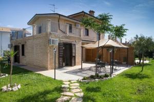 B&b Villa Saraceni, Васто
