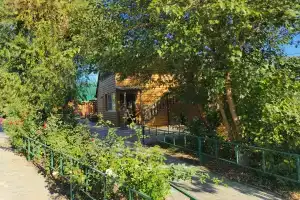 Рыболовная база «Старая Волга», Самосделка