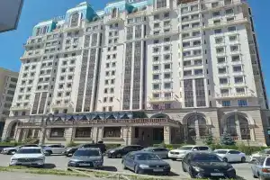 Alanda Hotel, Астана