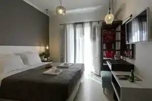 Annunziata Urban Den by Loc Hospitality, Керкира