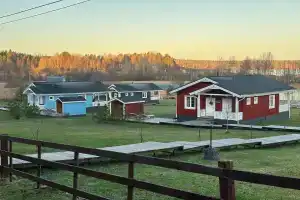 Forrest Lodge Karelia, Реускула