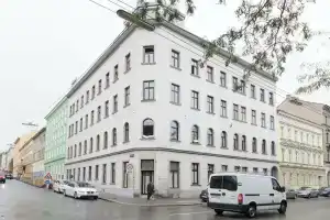 Royal Resort Apartments Westbahnhof, Вена