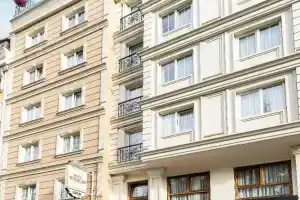 Raymond Hotel, Стамбул