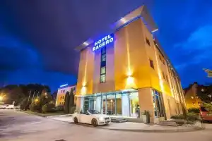Hotel Bacero, Вроцлав