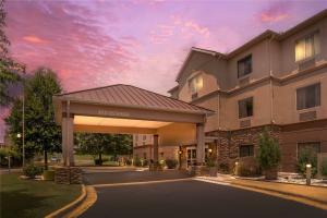 Comfort Suites Montgomery East Monticello Dr, Монтгомери