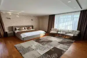 Mini Hotel Keremet, Алматы