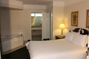 Imperial Swan Hotel & Suites, Лейклэнд