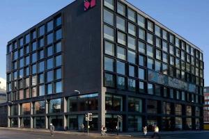 Отель «citizenM Tower of London»
