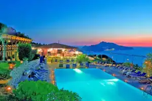 Blue-wave Experience Resort, Нерано
