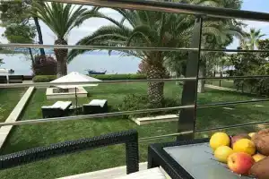 Samaya Beach House, Вурвуру