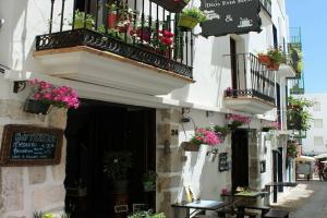 Hostal Dios Esta Bien, Пенискола