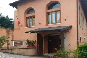 Hotel Il Fienile, Л'Акуила