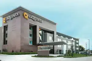 La Quinta Inn & Suites by Wyndham Waco Downtown - Baylor, Уэйко