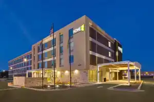 Home2 Suites by Hilton Tucson Airport, Тусон