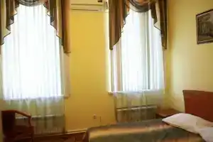 Гостиница «Парадиз (корпус Эконом)», Пугачёв
