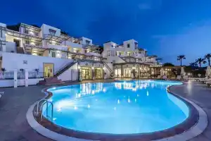 Elementa Boutique Hotel, Ялыкавак