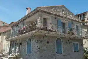 Safranier Townhouse, Антиб