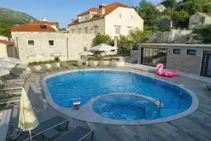 Bova Luxury Rooms, Дубровник