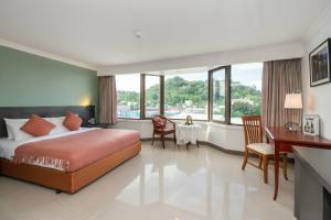 I Pavilion Hotel Phuket, Пхукет Таун