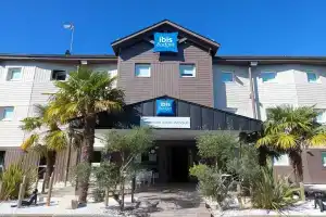 Hotel «Ibis Budget Deauville», Довиль
