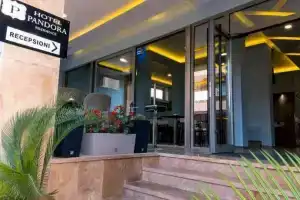 Hotel Pandora Residence, Тирана