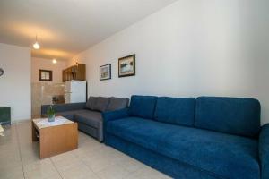 Apartments Gordana, Mimice