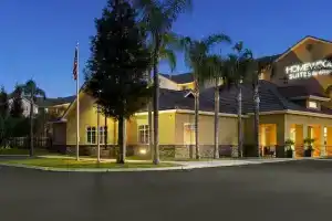Апарт-отель «Homewood Suites», Бейкерсфилд