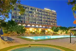 Navarria Blue Hotel, Лимассол