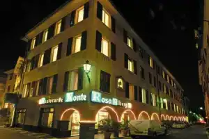 Hotel «Monte Rosa», Кьявари